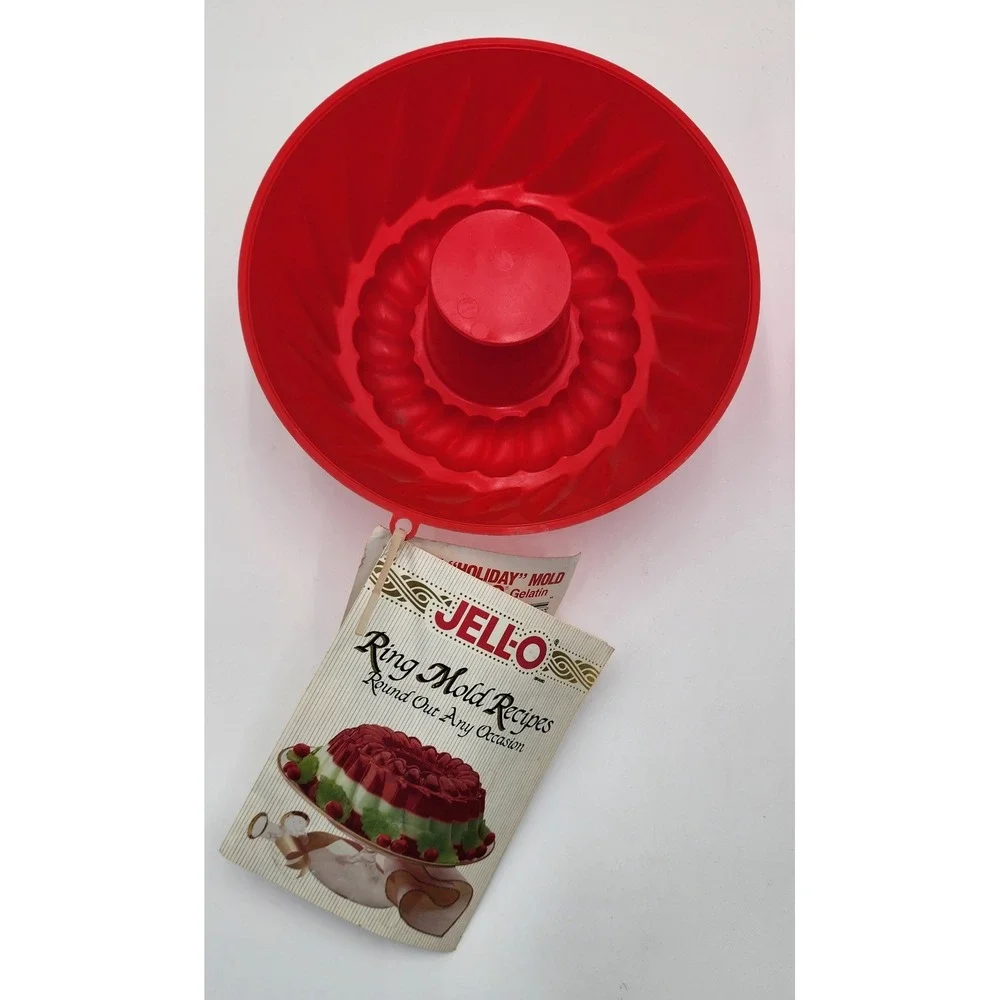 Jell-O Gelatin Molds Set 2 Pink Bunny Red Ring Vintage Good Recipe Booklets